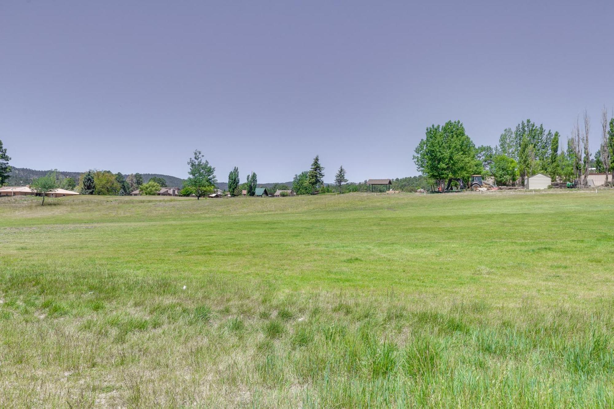 Ruidoso Golf Condo - Patio, Fire Pit And Mtn View! Bagian luar foto